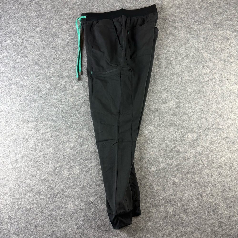 FABLETICS FEEL GOOD PERFORMANCE SCRUBS CUFFED ANK… - image 6